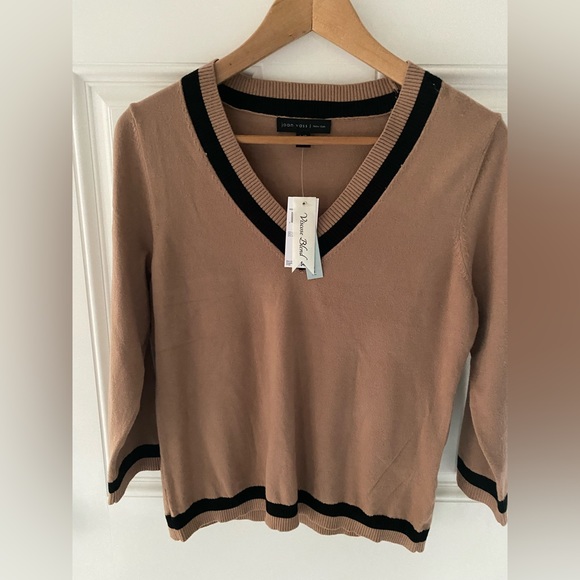 NWT! Joane Vass New York beautiful 3/4-Sleeve Sweater - Picture 10 of 12
